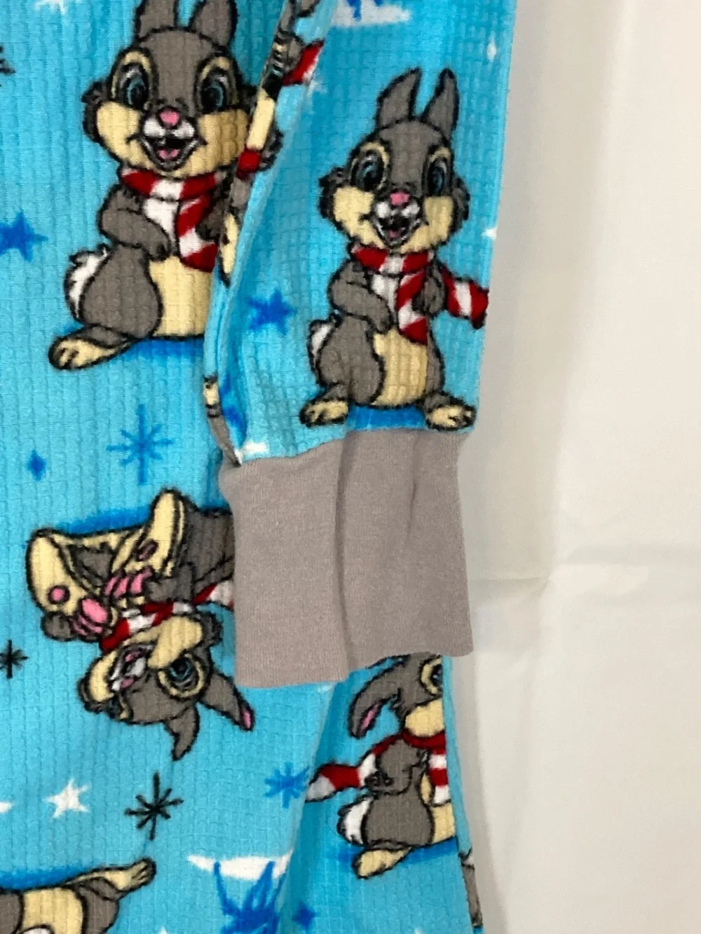 Disney Christmas Thumper Pajama Gown Sz L Juniors Long Sleeve All Over Print - Picture 14 of 14